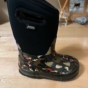 Bogs winter boots- woodland creature print